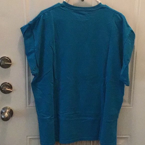 Shirt - Picture 3 of 5